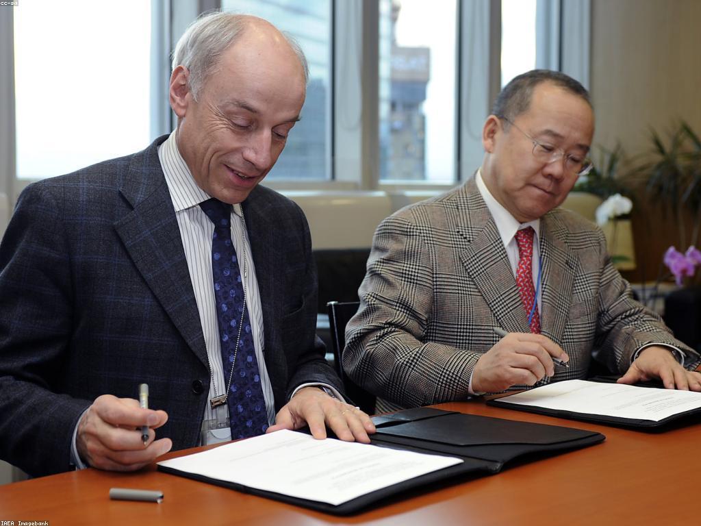 ការវាយតម្លៃស្លុត: យុទ្ធសាស្ត្រនិងគន្លឹះសម្រាប់ជោគជ័យ