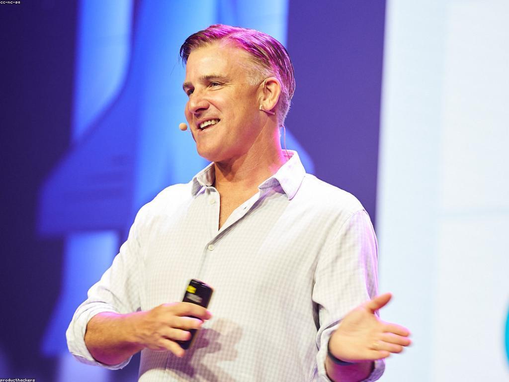 យុទ្ធសាស្ត្រស្លុតក្នុងការទាក់ទាញអតិថិជន